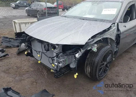 2025 Toyota Camry Se из США, поврежденный, VIN 4T1DAACK8SU619857